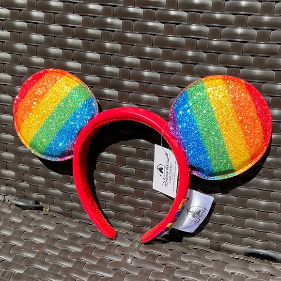 🌈Disney Rainbow Pride Minnie Ears - Picture 2 of 6